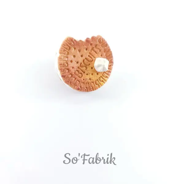 Pins Biscuit au Chocolat ou à la Chantilly (Grand)