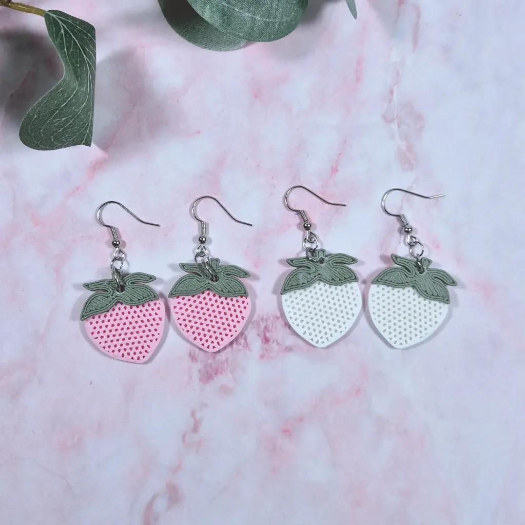 Boucles d'Oreilles Fraises Imprimées en 3D (Rose)