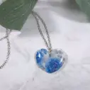 Pendentif Cœur Imprimé Fleurs Bleues