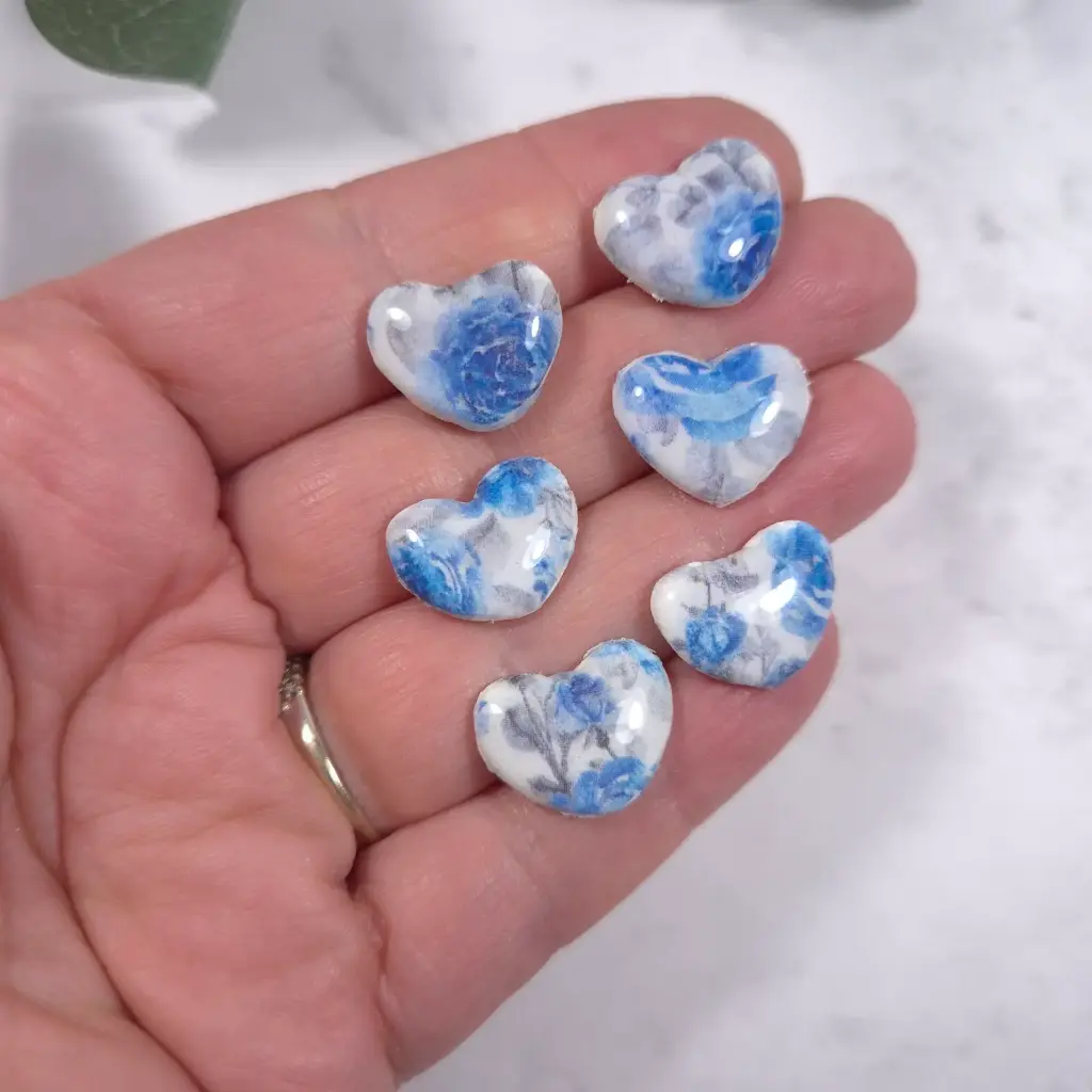Puces d'Oreilles Petits Cœurs Imprimés Fleurs Bleues (1)